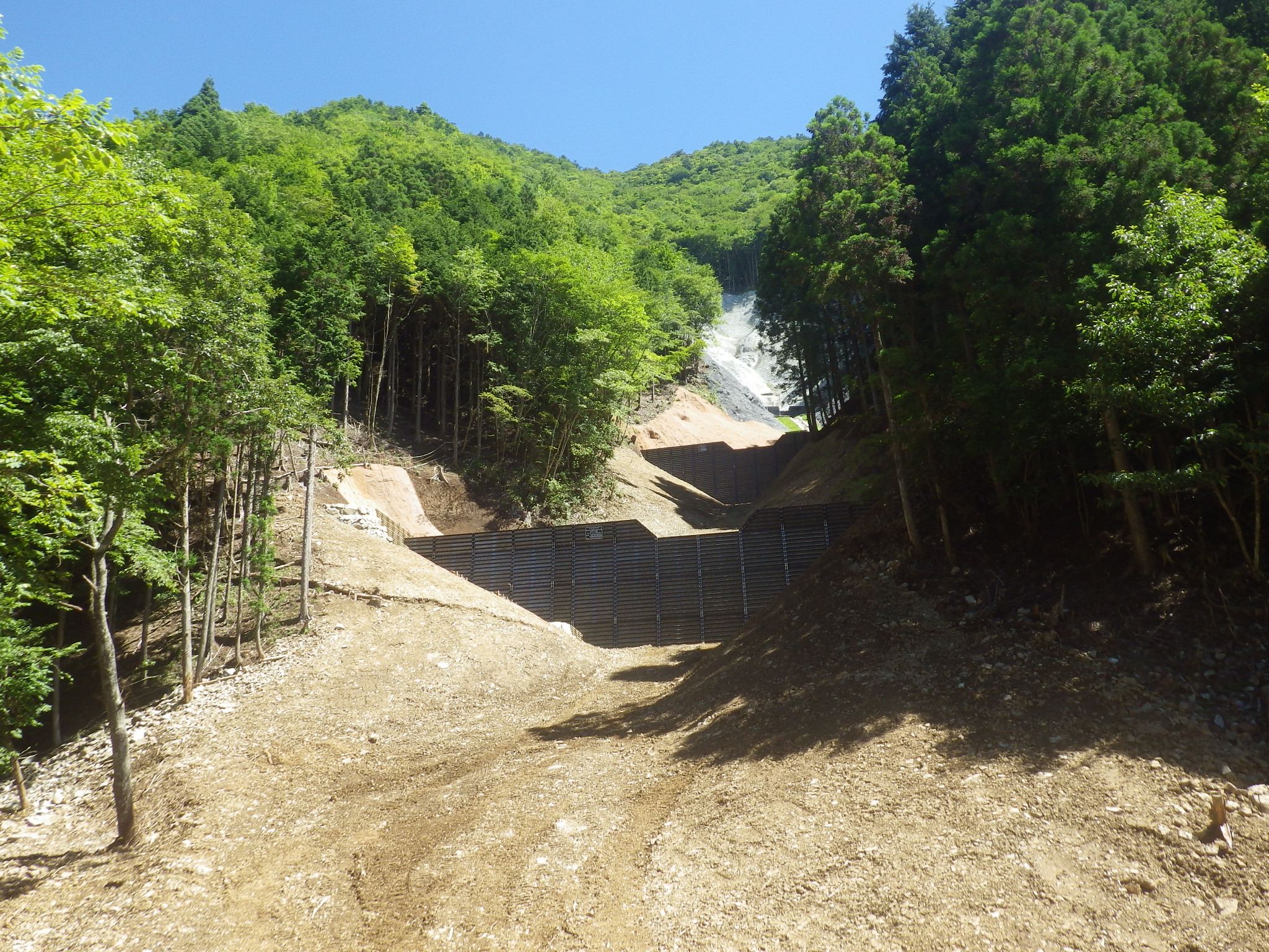 南部本谷地区復旧治山工事(H27ゼロ国)